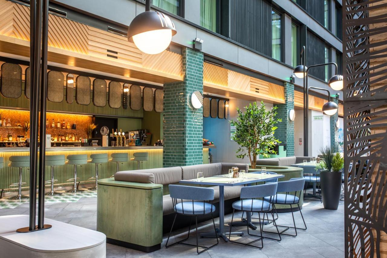 Staybridge Suites London Heathrow - Bath Road, An Ihg Aparthotel Hillingdon Exterior photo